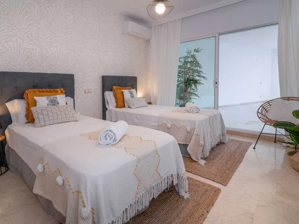 Rio Real Sunshine Retreat