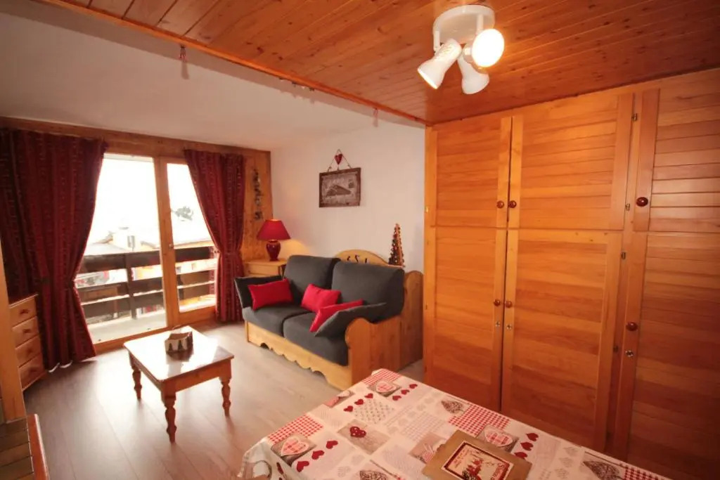 Studio Appartement Les Saissies 73620 Hauteluces, plein centre station, Savoie, Espace Diamant