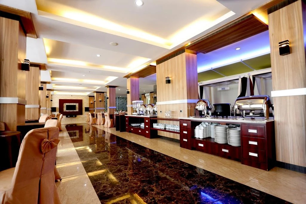 Hotel Grand Permata Hati