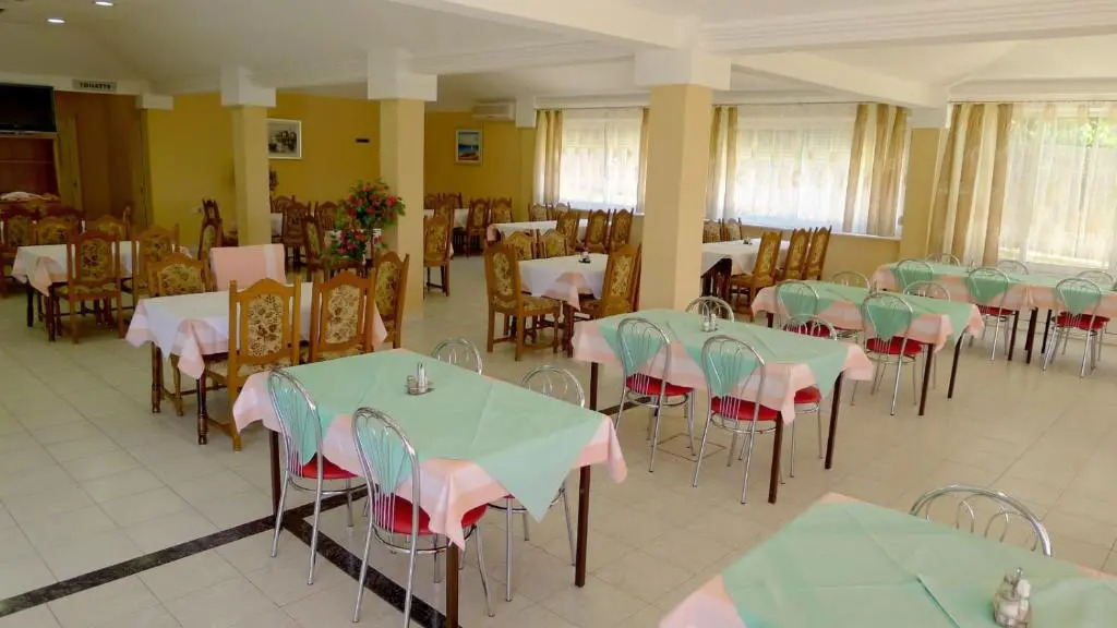 Apartments Maestral