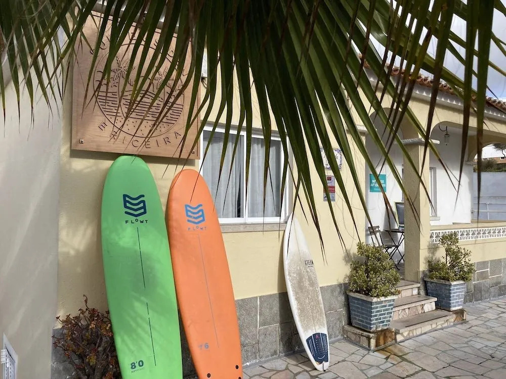 Surfers Den Ericeira