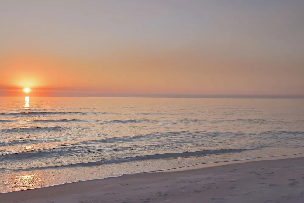 Lido Beach Home 4 Bedrooms 4 Bathrooms Home