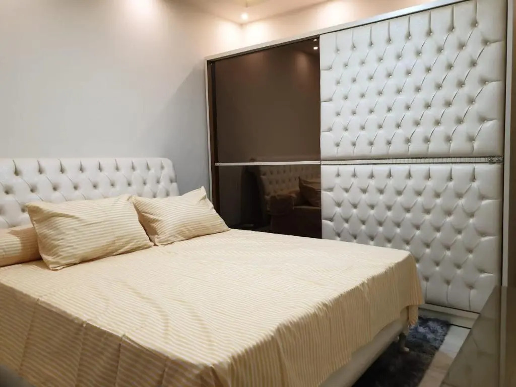 Kayan Apartment