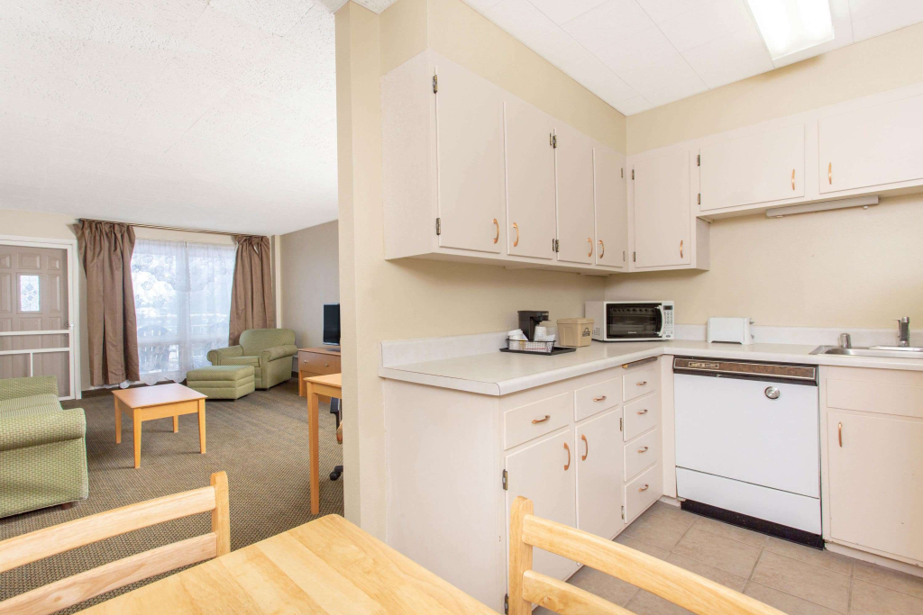 Clarion Pointe Rhinelander Downtown