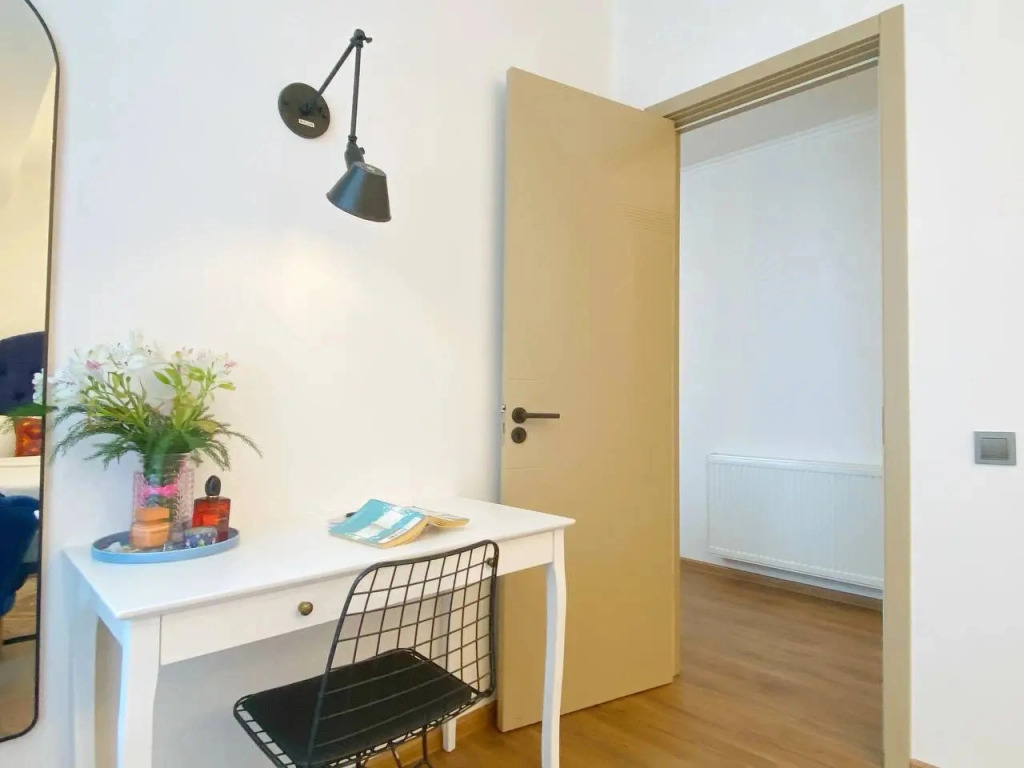 Апартаменты Stylish One-Bedroom Apartment in City Center 1