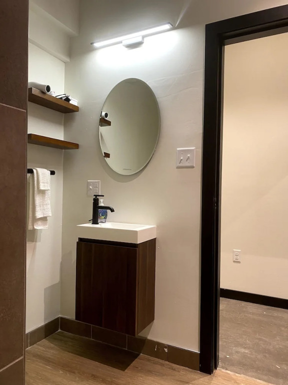 424-Apt. 400