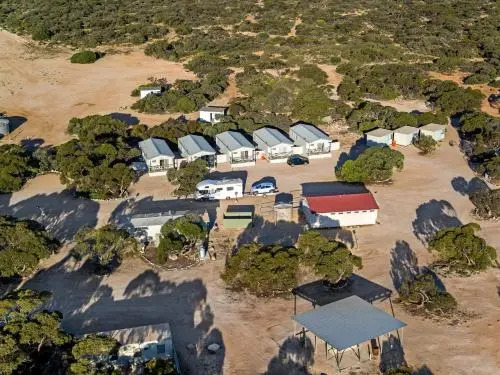 Nullarbor Roadhouse