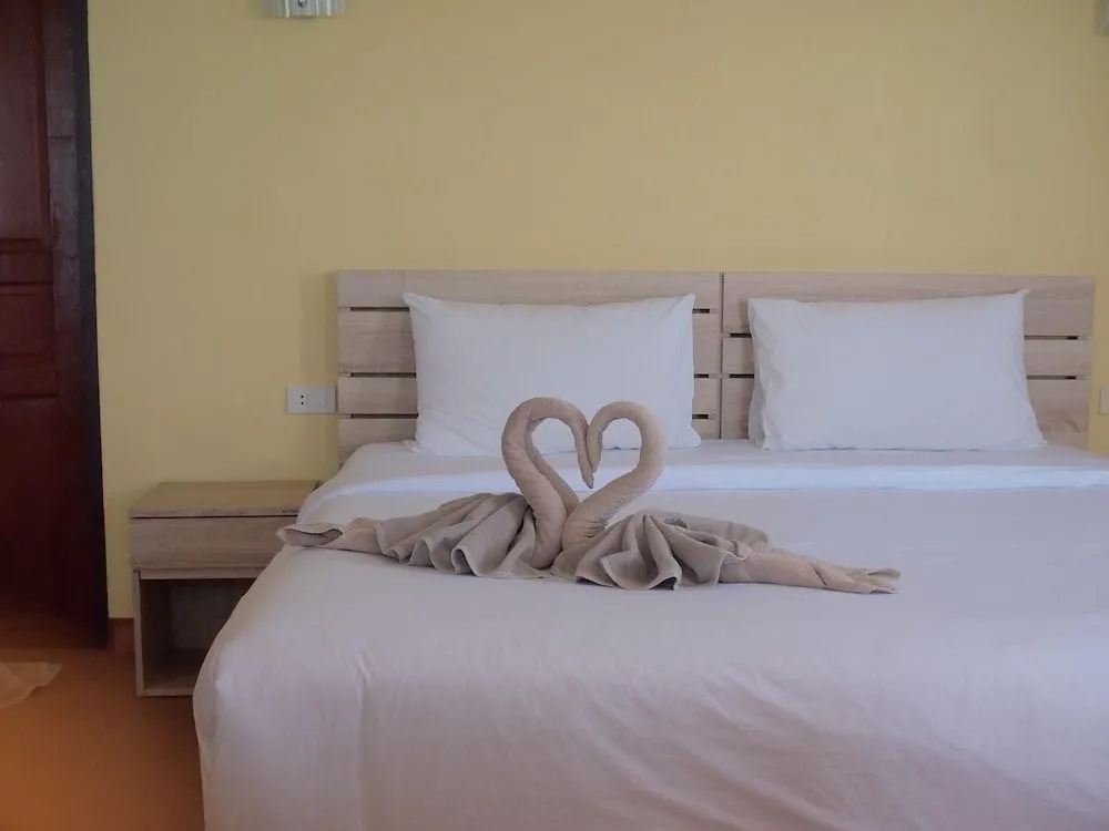 Baan Prakaikaew Resort