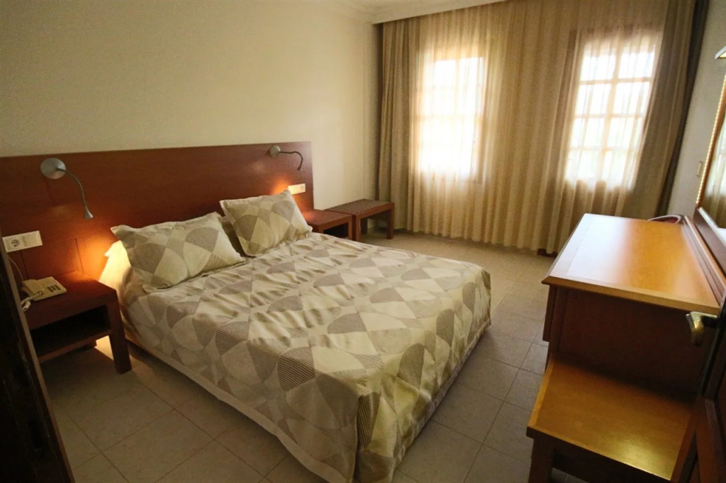 Saray Hotel