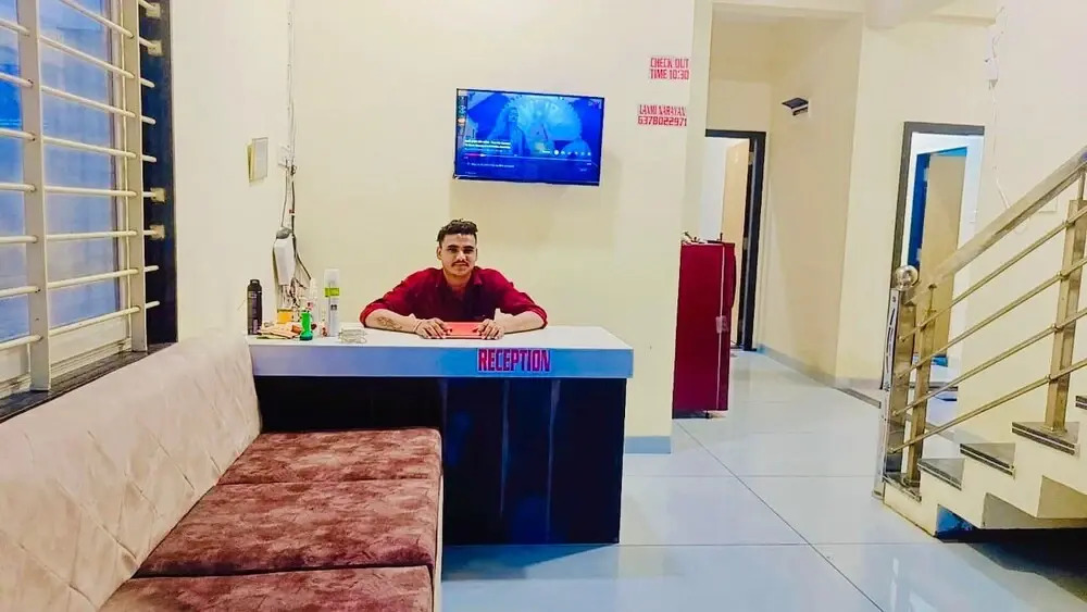 Hotel Rewanchal