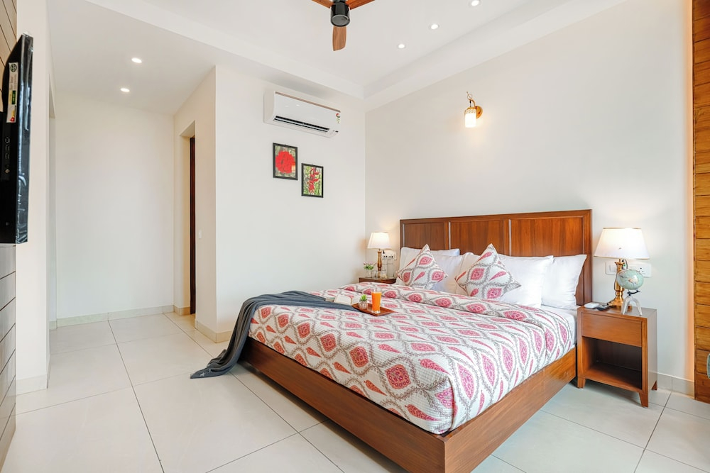 Elivaas Konifer Greyvine Hillside 9 BHK