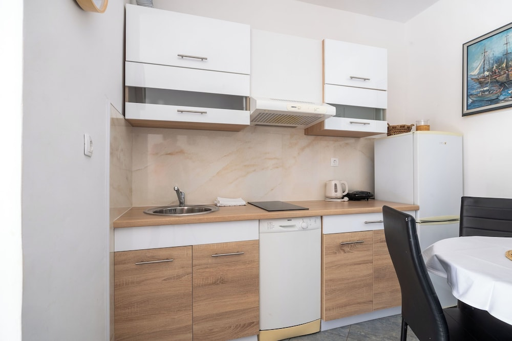 Apartments Josip II