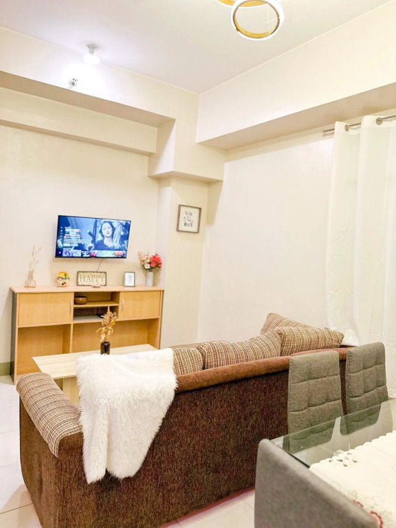 OYO 923 Cozy Crib By Shey