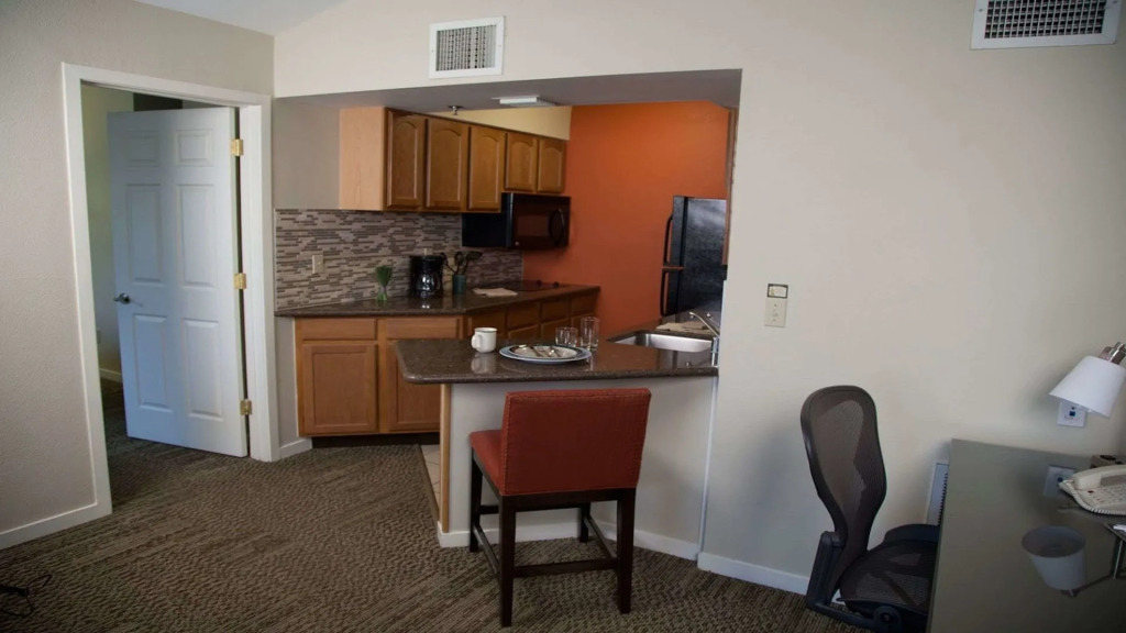 Sonesta ES Suites Chatsworth