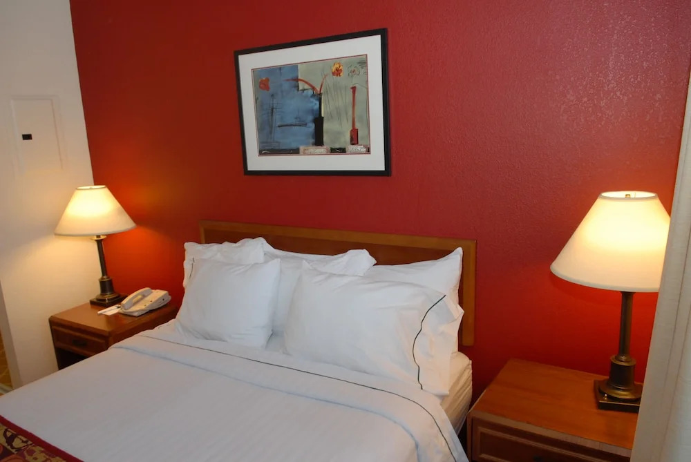 Lakeview Signature Inn Calgary Airport