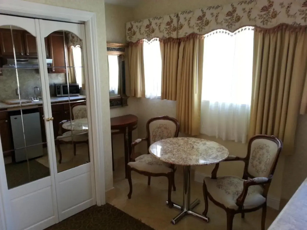 Carmel Crystal Bay Inn