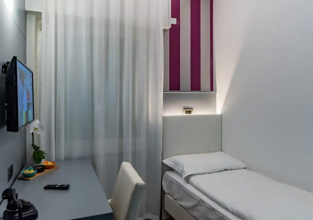Hotel Shangri-La