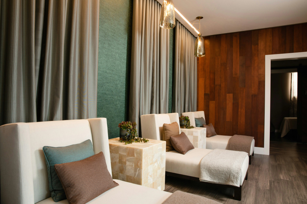 The Lodge at St Edward Park