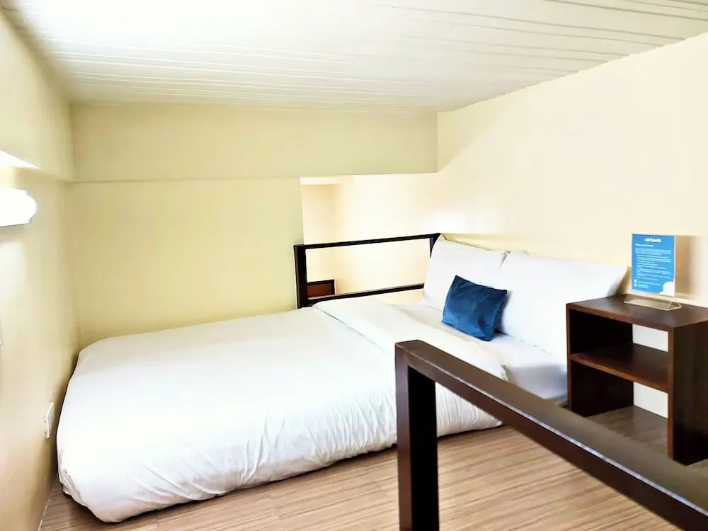 airobedz MANILA - A Value Hotel