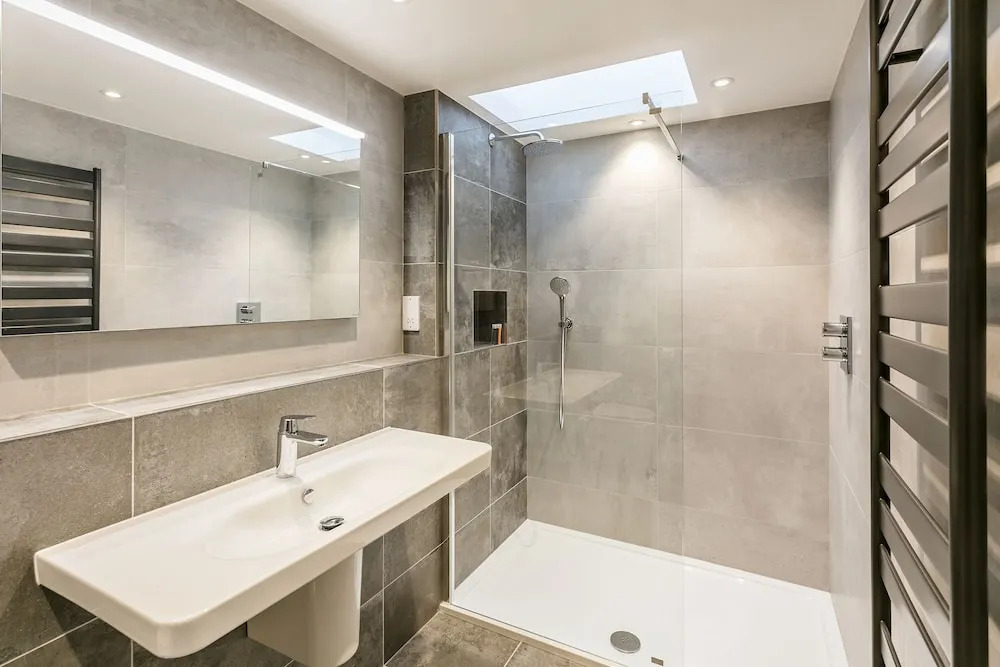 The Lodge Rooms @ Carus Green