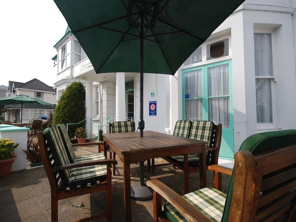 Roseglen Hotel