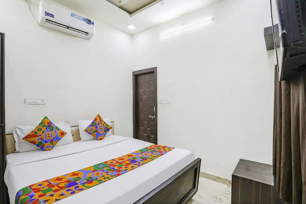 Fabexpress Balaji Palace