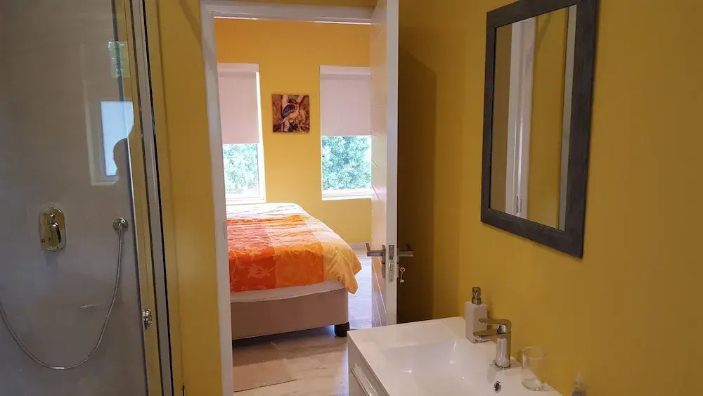 Superior 4-star-apartment Graded by Aa and Tgcsa Close to Constantia Wineroute