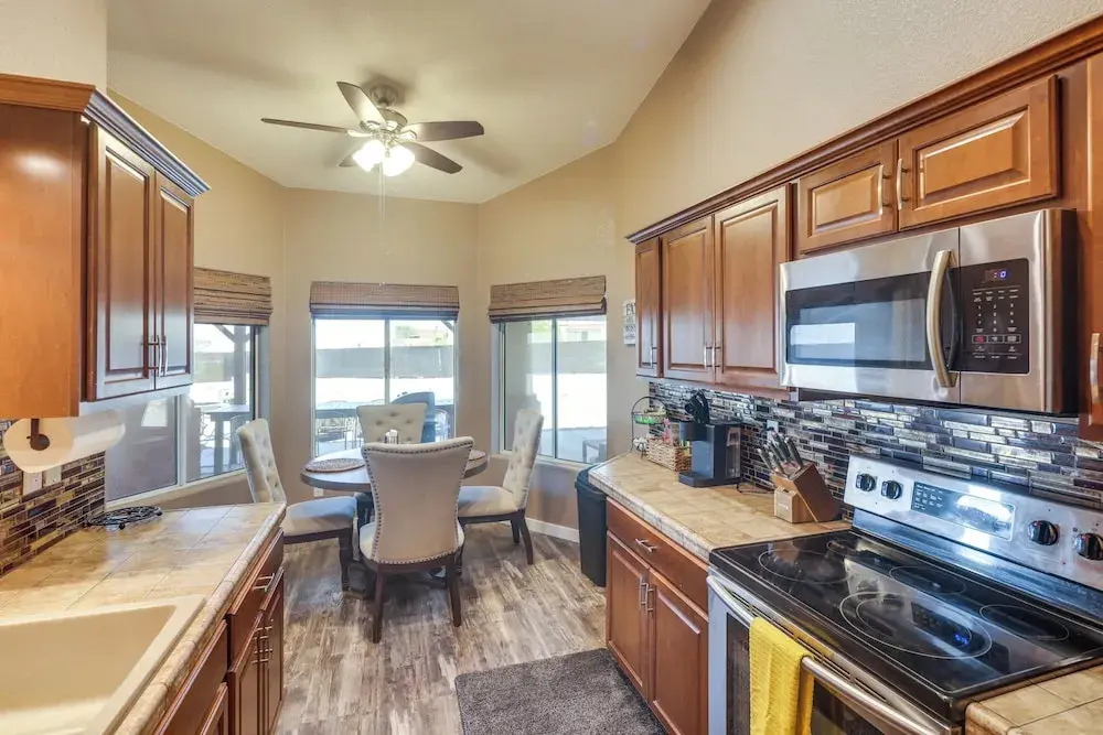 Bullhead City Oasis w/ Fire Pit + Mtn View!
