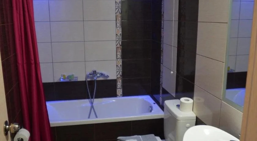 Sun & Sea Luxury Hotel