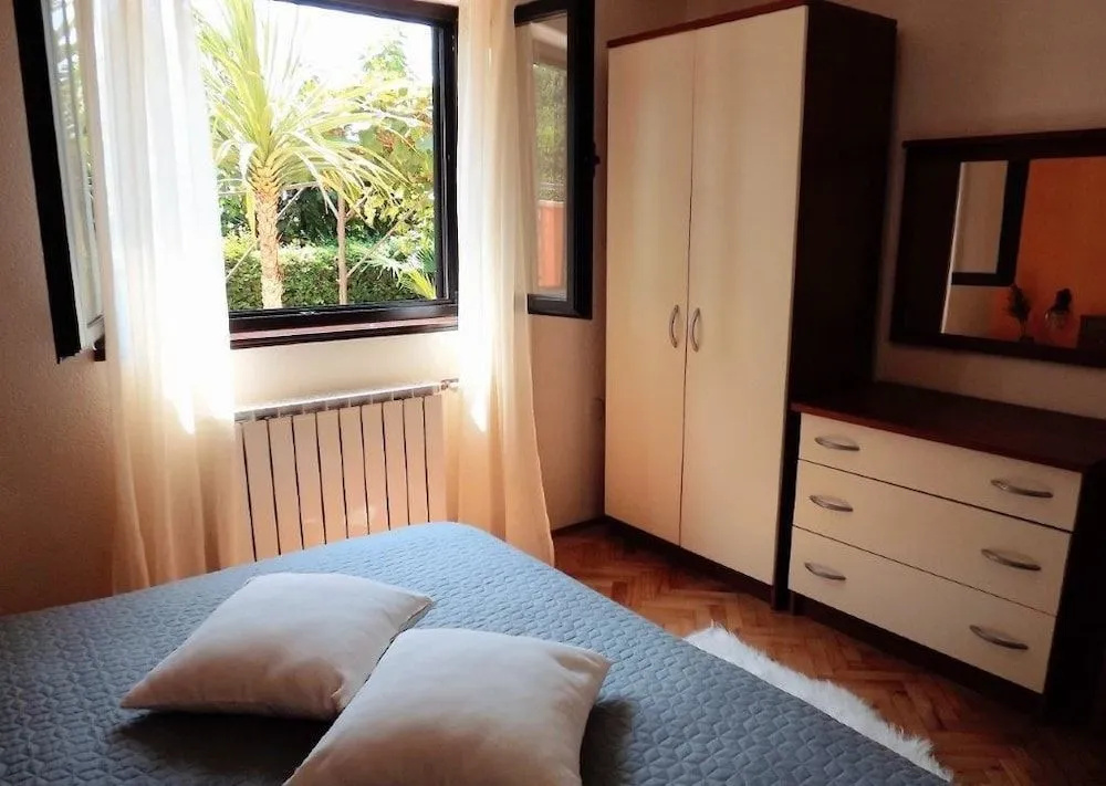 Apartments Eva
