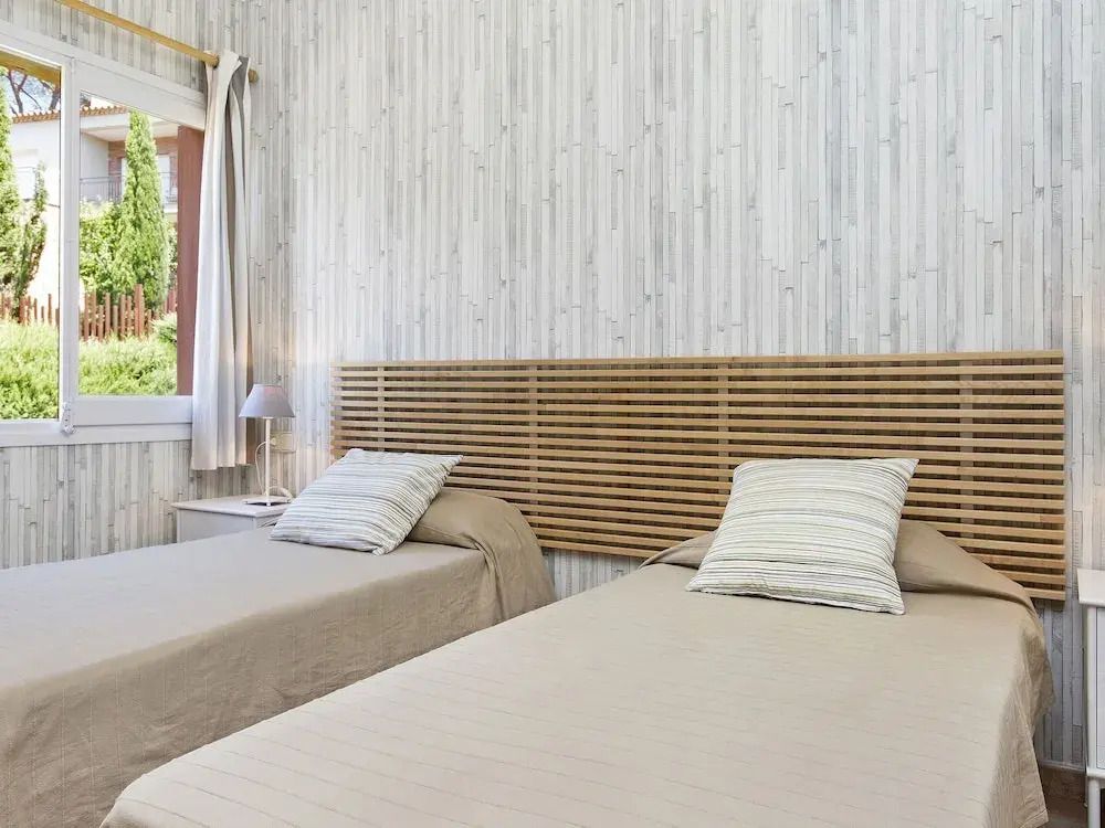 Nice House With Private Garden and Shared Pool in the Pleasant Llafranc