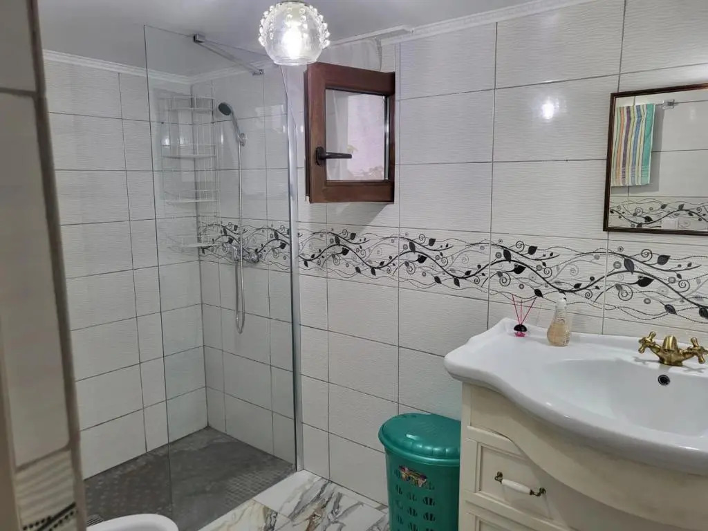 Apartament cu terasa si gratar