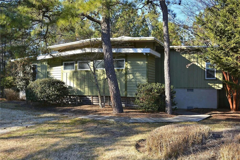 16 Robins Lane North Shores by Long & Foster
