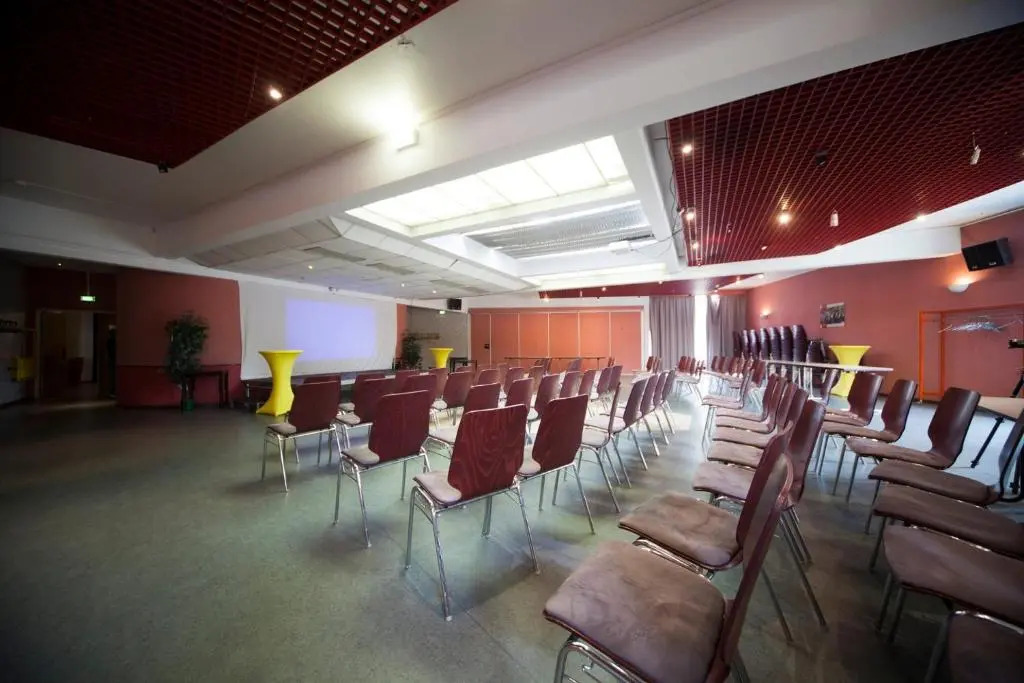 Auberge de Jeunesse HI Strasbourg 2 Rives