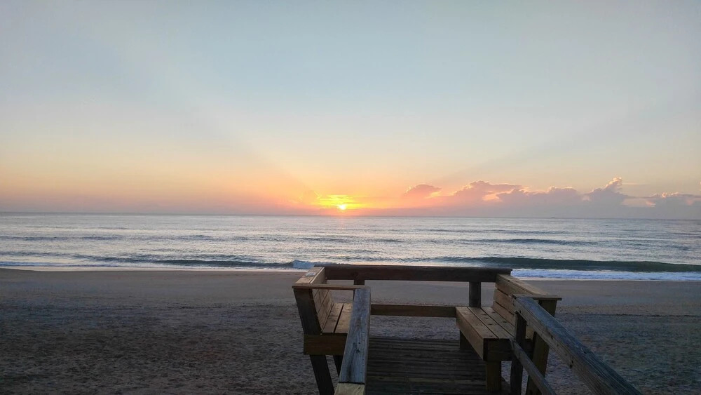 3br/2ba Seaside - 600 Feet From The Beach - Sleeps 6 3 Bedroom Home