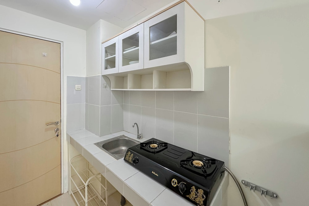 Adequate And Comfortable Studio At Bale Hinggil Apartment