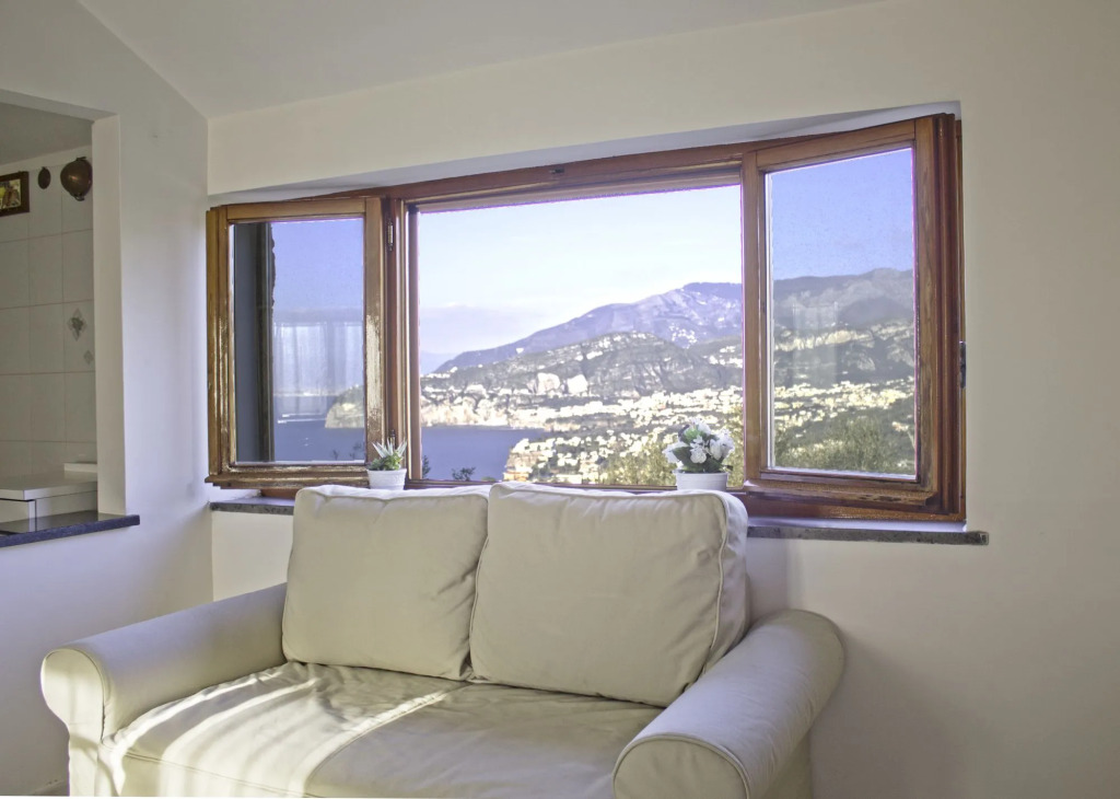 Villa De Angelis