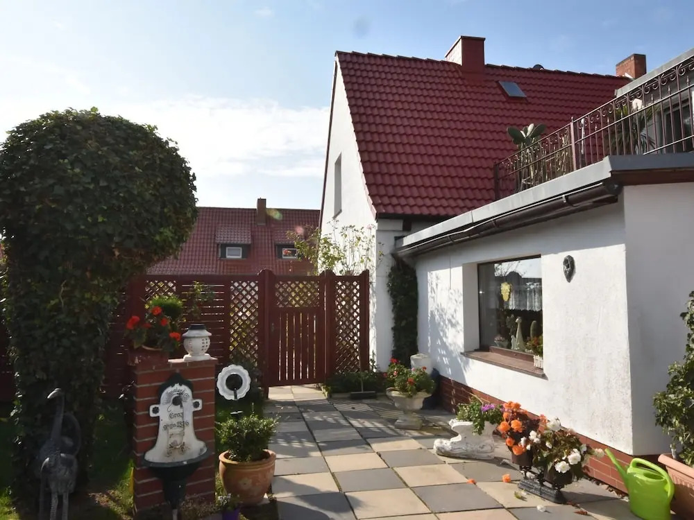 Gorgeous Bungalow in Rerik near Sea