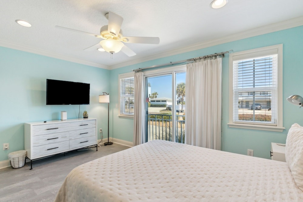 1947 S Fletcher 2 Bedroom Townhouse