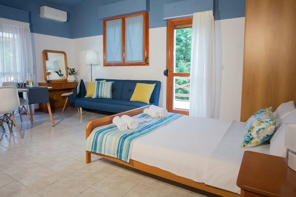 Saint John Villa Apartments