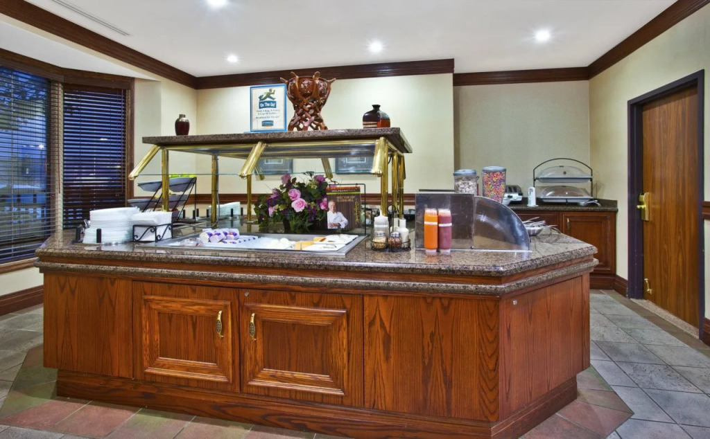 Executive Residency by Best Western Toronto-Mississauga