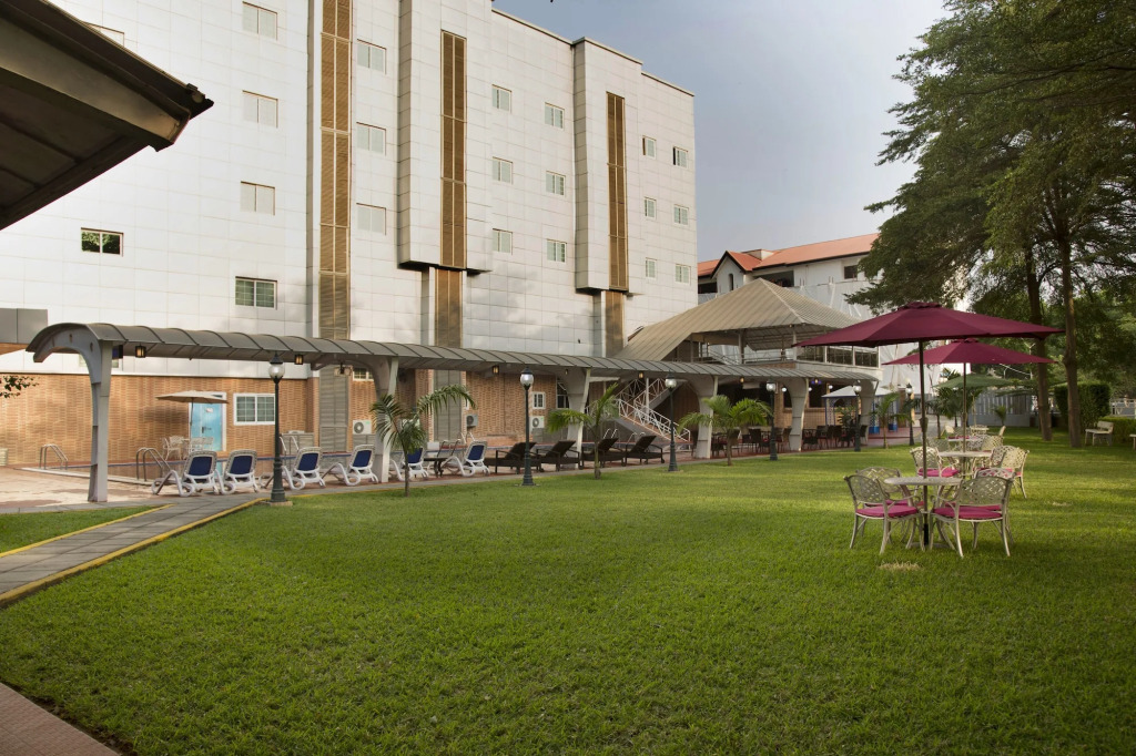 BON Hotel Elvis