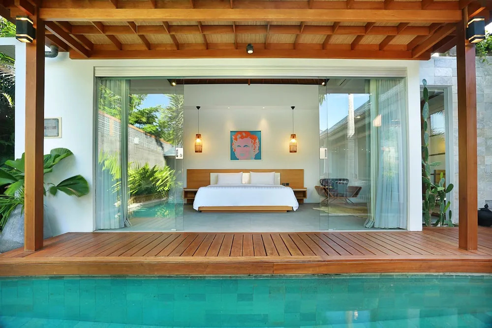 Villa Odyssey