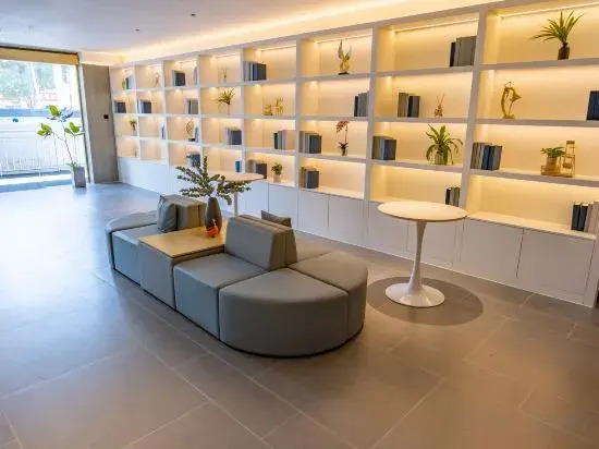 Home Inn Ruibai Cloud Hotel (Shijiazhuang Heping West Road Youyi North Street Branch)