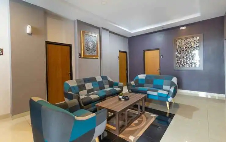 Oyo 3255 Enam Delapan Guest House Syariah