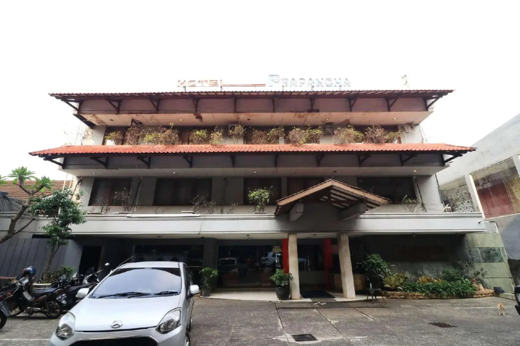 Mroom Prapancha