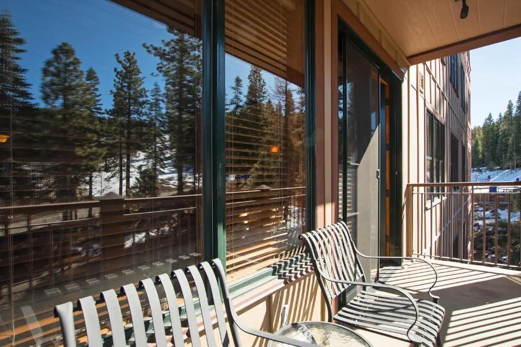Luxury 2BD Village at Northstar Residence - 306 Iron Horse South