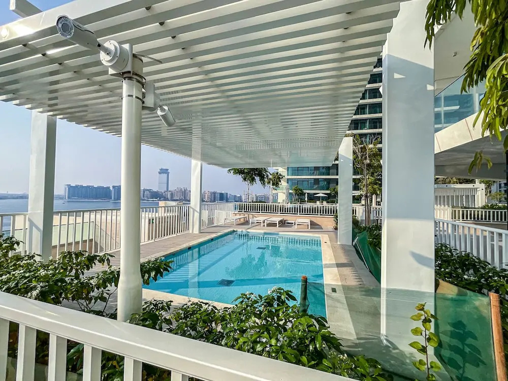 HiGuests - Beach Vista Tower 2