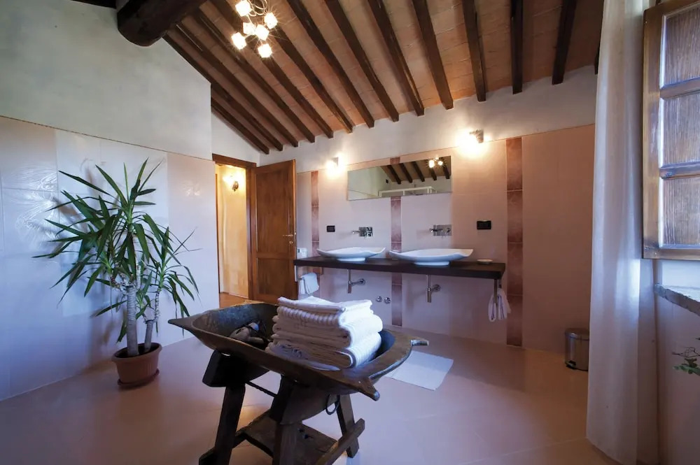 Borgo Fastelli - House in historical Borgo in Tuscany - Sambuco