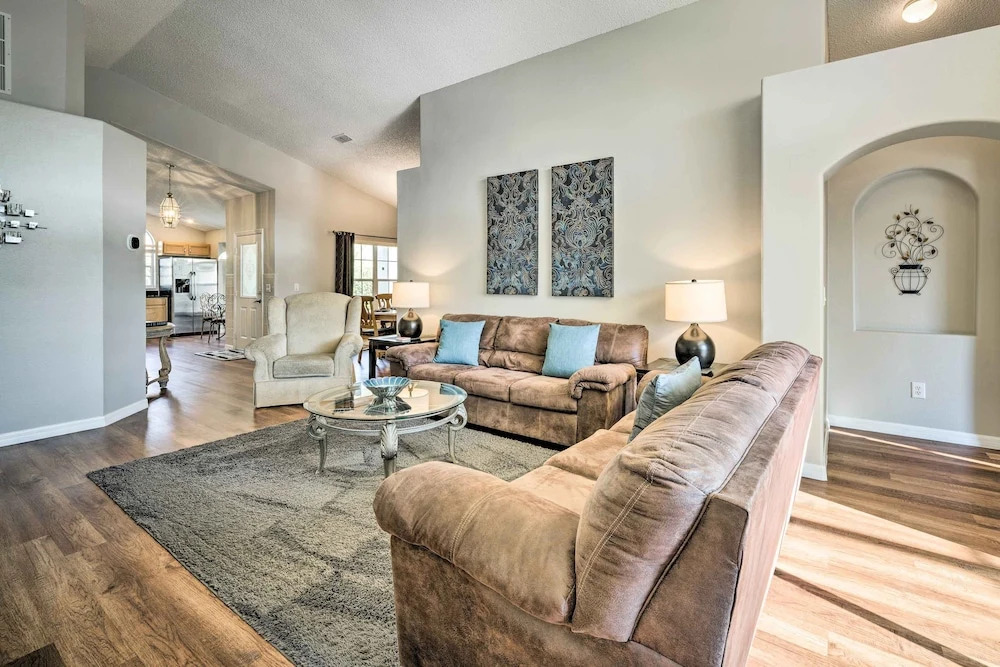 Kissimmee Escape w/ Lanai & Private Pool!